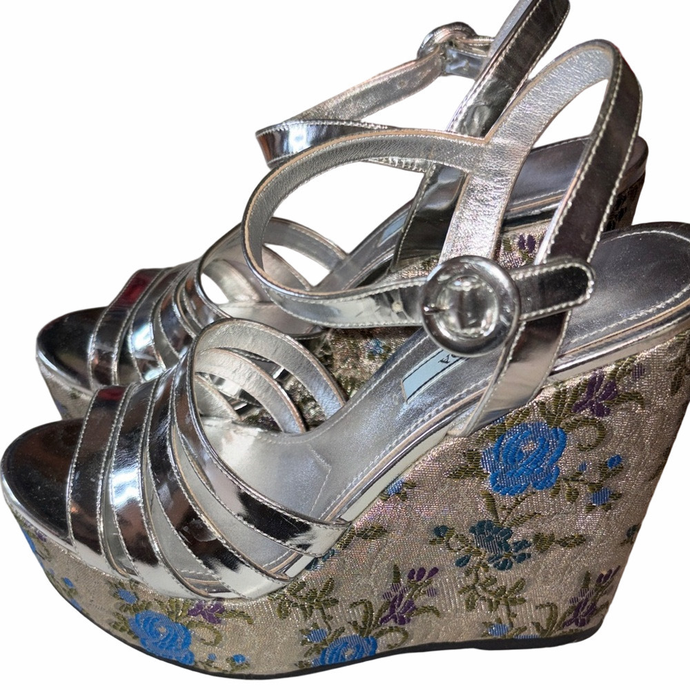 Prada Metallic Silver Jacquard Wedge Sandals | EUC | Sz 38 / 8US - Picture 2 of 7